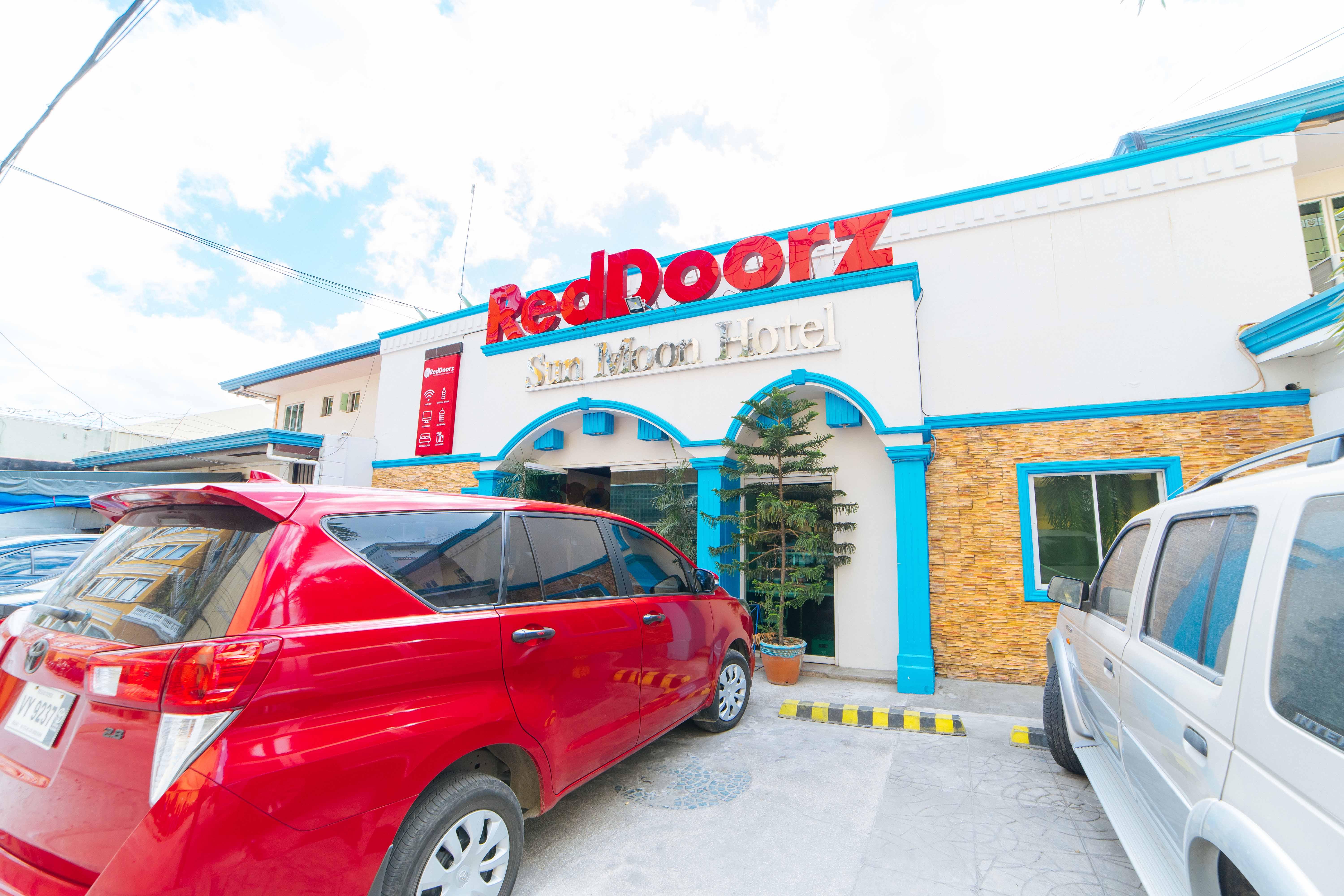 Reddoorz Near Walking Street Angeles City Εξωτερικό φωτογραφία