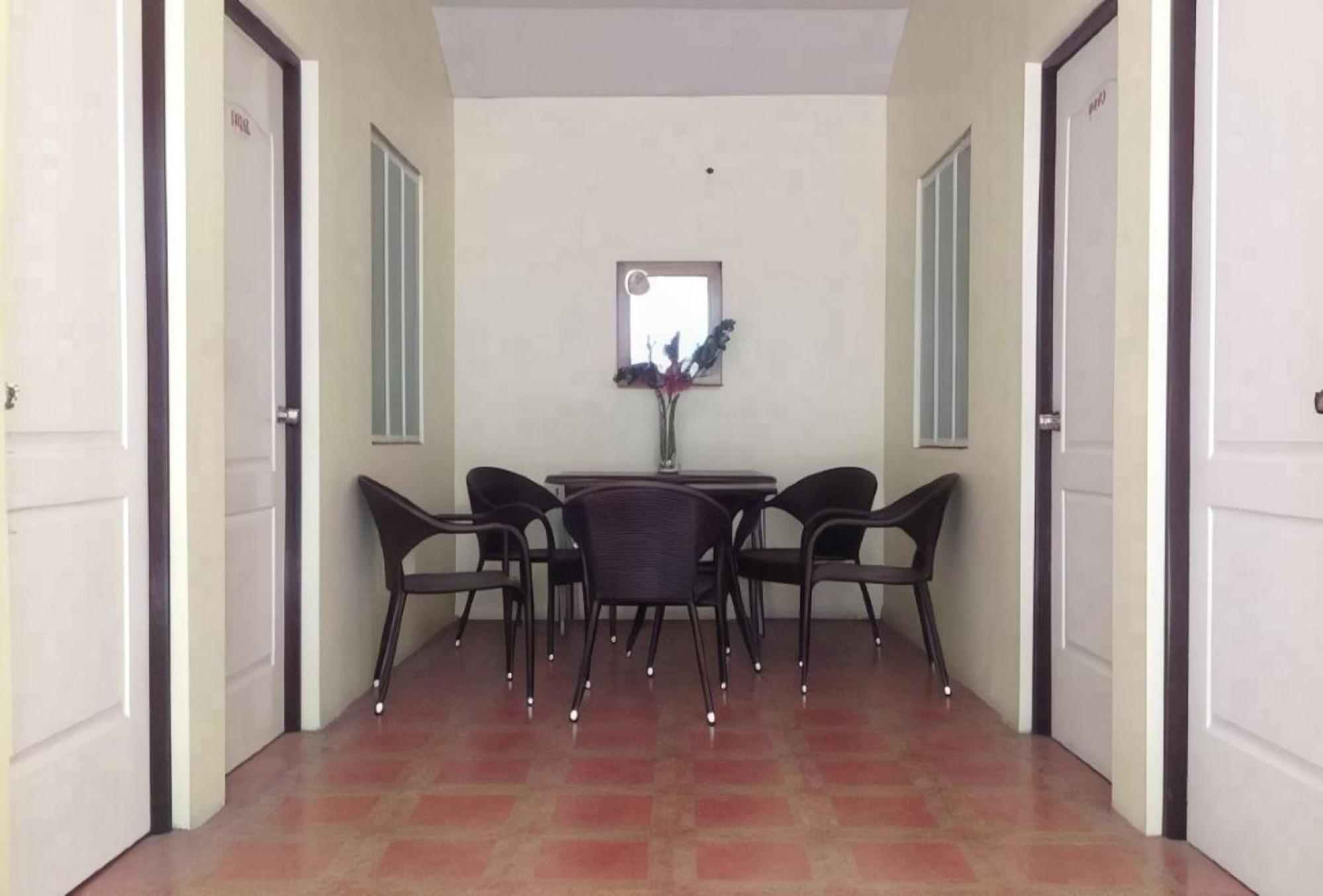 Reddoorz Near Walking Street Angeles City Εξωτερικό φωτογραφία